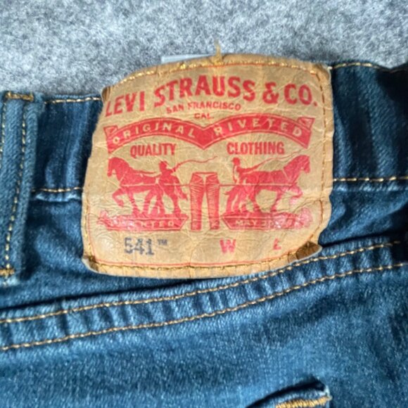 Levis 541 Athletic Fit Mens Jeans Size 50x30 Blue Denim Classic 5-Pocket Style - Picture 12 of 12